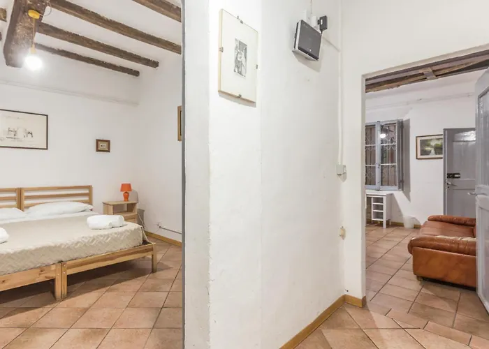 Apartment Nosadella, By Short Holidays