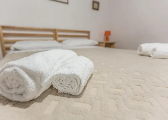 Apartment Nosadella, By Short Holidays